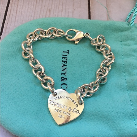 Tiffany & Co. Jewelry - Tiffany & Co. Return to Tiffany Heart Bracelet